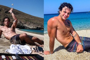 Σμιλεμένο σώμα και ατίθαση μπούκλα: Ο Άγγελος Λάτσιος χαλαρώνει σε πισίνα με θέα όλο το Αιγαίο και αναστατώνει όλο το Instagram (photo)