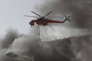 Φωτιά στη Θήβα: Σηκώθηκαν άμεσα εναέρια μέσα για την κατάσβεσή της