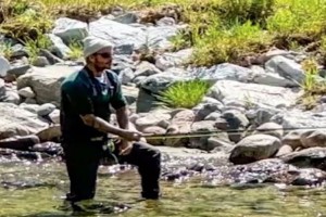Σούσουρο με τον Ντέιβιντ Μπέκαμ στην Νορβηγία: Αντιδράσεις που πήγε στα ποτάμια τους για ψάρεμα σολομού