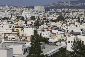 ΕΝΦΙΑ... με δόσεις: Ποιοι έχουν δικαίωμα σε έκπτωση και ποιοι θα πάρουν απαλλαγή