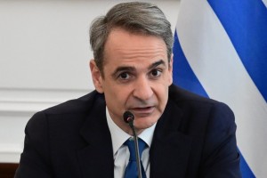 Κλειστά παραμένουν τα σχολεία σε Σαντορίνη, Ίο, Ανάφη και Αμοργό - «Πρωτόγνωρο φαινόμενο» λέει ο Μητσοτάκης