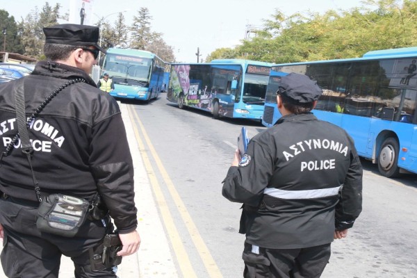 Κύκλωμα με παράνομες ελληνοποιήσεις: Το 