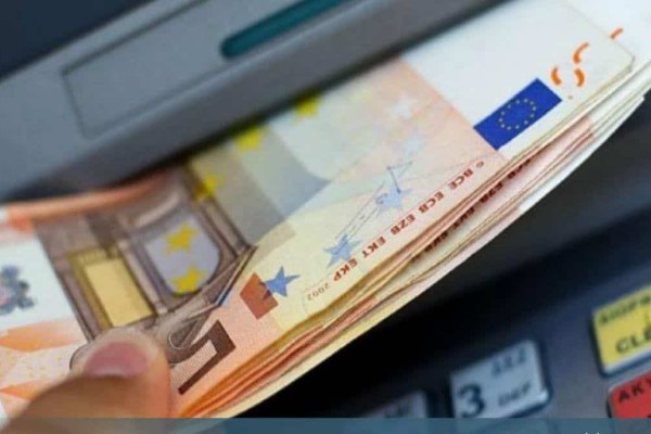 «Σπαρταριστό» επίδομα 200 ευρώ τον μήνα: Άνοιξαν οι αιτήσεις - Ποιοι το λαμβάνουν