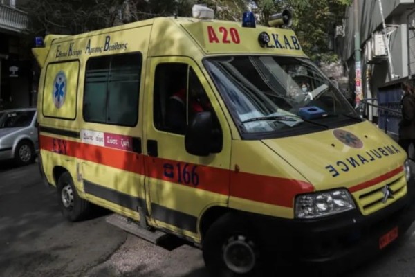 Σοκ στη Μυτιλήνη: Γυναίκα περιέλουσε τον σύζυγό της με εύφλεκτο υγρό και του έβαλε φωτιά - Νοσηλεύεται σε σοβαρή κατάσταση