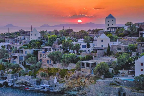 Ο μικρός παράδεισος στις Κυκλάδες: Ο top προορισμός για όλο το χρόνο μόλις 1 ώρα από την Αθήνα