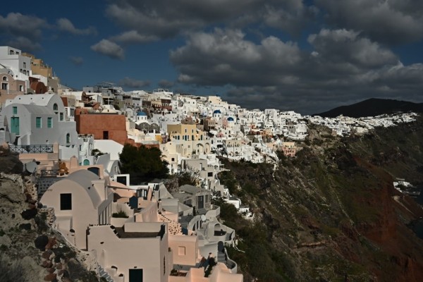 Σείεται η Σαντορίνη και η Αμοργός: 8 σεισμοί άνω των 4 Ρίχτερ μέσα σε 50'