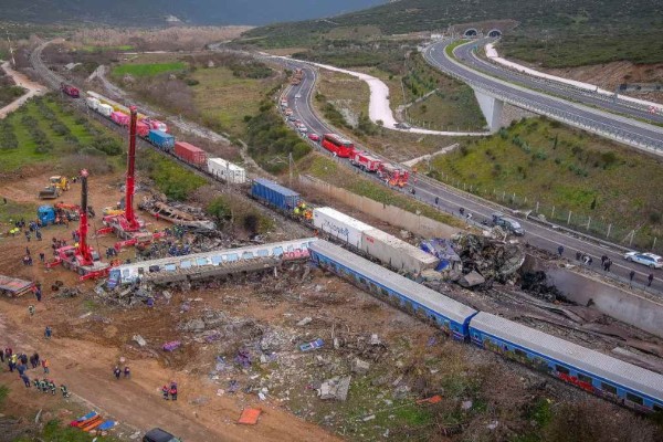 Το θράσος δεν έχει όρια: Η Hellenic Train δεν αποζημιώνει τους εργαζόμενους στο κυλικείο στο δυστύχημα των Τεμπών επειδή... δεν είχαν εισιτήριο