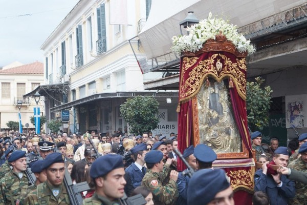 Υπαπαντή του Κυρίου: Η μεγάλη γιορτή της Ορθοδοξίας - Όσοι γιορτάζουν τη συγκεκριμένη ημέρα και τα έθιμα