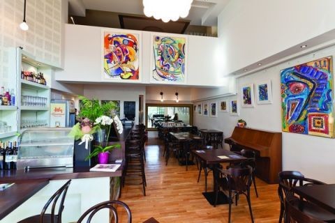 MOZart Cafe & Gallery