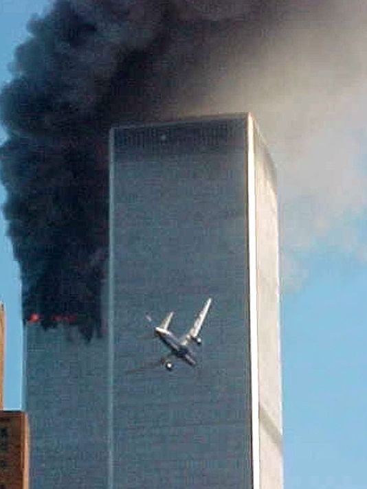 Σαν σήμερα - 11 Σεπτεμβρίου 2001: Όταν ο πλανήτης "πάγωσε"! Το τρομοκρατικό  χτύπημα στους Δίδυμους Πύργους της Νέας Υόρκης! (photos+video) - Retromania  - Athens magazine
