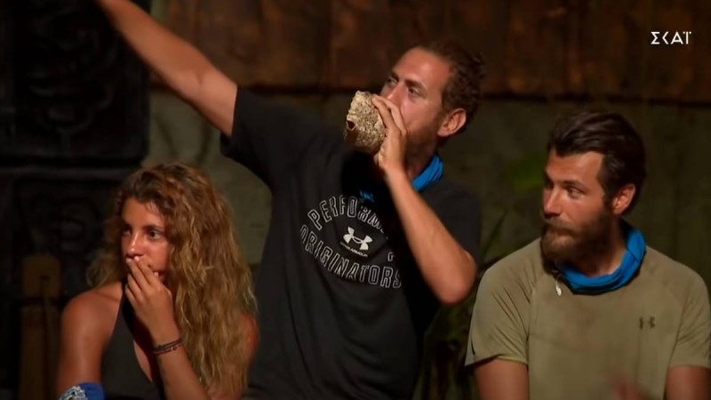 Survivor spoiler 22/04: 'Τα λέμε έξω παλιο....' - Η χυδαία βρισιά του Παππά στον Τζέιμς την ώρα που αποχωρούσε!