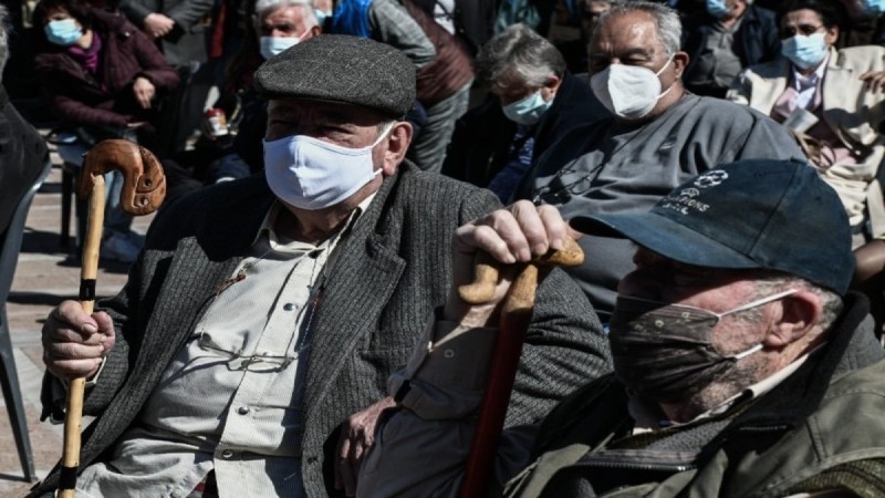 Συντάξεις Ιουνίου: Πότε θα δείτε λεφτά στους λογαριασμούς σας - Οι ημερομηνίες πληρωμής σε όλα τα Ταμεία