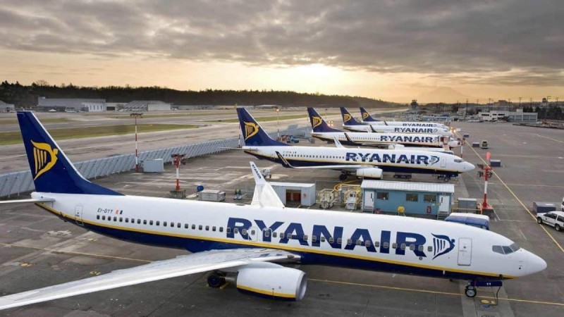 Πάταγος από την Ryanair: Φαίρνει τα πάνω-κάτω στην Ευρώπη για το 2022!