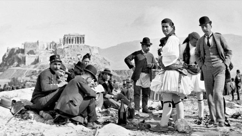 Η Αθήνα από την Ανατολή στη Δύση: Η ταινία-Ντοκιμαντέρ της Μαρίας Ηλιού στο Μέγαρο Μουσικής Αθηνών
