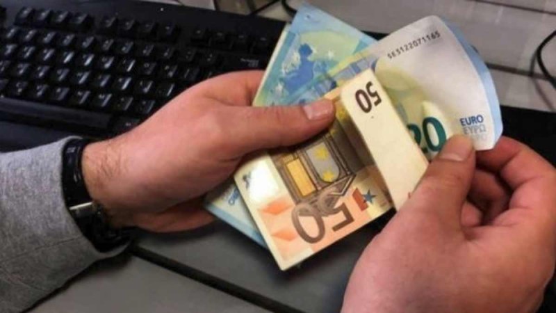 Επίδομα «ανάσα» στους λογαριασμούς σας: Ποιοι θα πάρουν 534 ευρώ - Οι δικαιούχοι και οι αιτήσεις