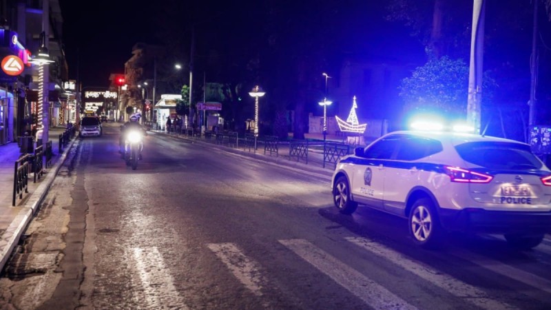 Πώς έπιασαν τη συμμορία που έκλεβε ΙΧ και καταστήματα στα Μεσόγεια - Το ανώνυμο τηλέφωνο που τους «έκαψε»