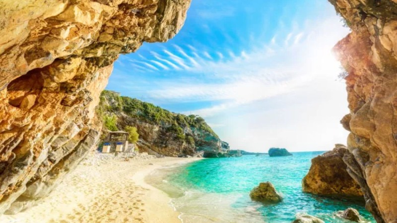 Ελληνικός επίγειος παράδεισος: Ένα νησάκι που δε γνωρίζουν πολλοί αλλά η φύση του δώρισε απέραντη ομορφιά