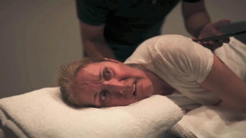 Σελίν Ντιόν: Συγκλονιστικό βίντεο από το ντοκιμαντέρ για την περιπέτεια της υγείας της - Τη δείχνει να υποφέρει από τους πόνους από 10λεπτη κρίση