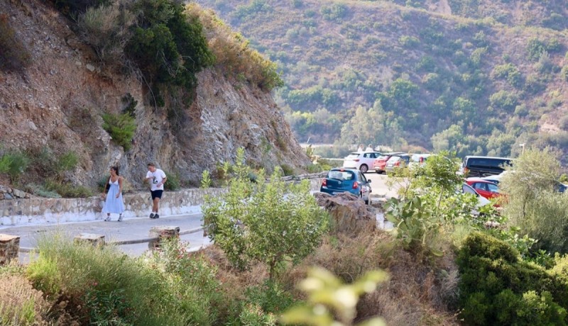 Αντάλλαξαν όρκους Στέφανος Κασσελάκης και Τάιλερ Μακμπέθ