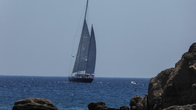 Βυθίστηκε πολυτελές ιστιοφόρο στα ανοιχτά του Παλέρμο: Σε εξέλιξη οι έρευνες διάσωσης για επτά αγνοούμενους