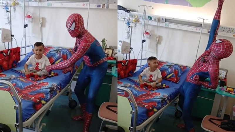 Όλο το TikTok δάκρυσε: «Spiderman» κάνει έκπληξη σε παιδάκι σε νοσοκομείο (video)