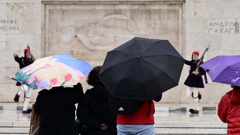 Σε συναγερμό η Αττική για έντονα καιρικά φαινόμενα