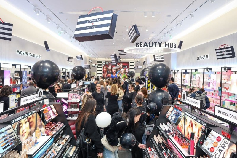 Διακόσμηση από το Grand Opening του καταστήματος Sephora στο River West