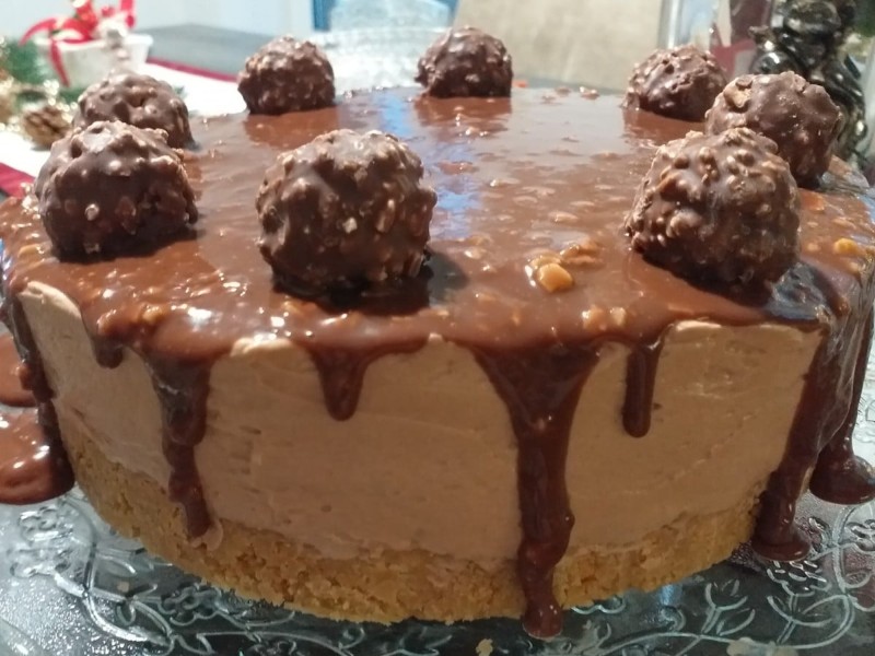 Η γλυκιά συνταγή της ημέρας: Cheesecake Ferrero Rocher